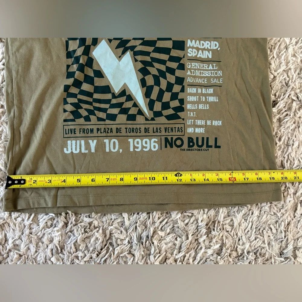 AC/DC Graphic T-Shirt in Olive Green Junior Womens Size Large - Picture 4 of 6